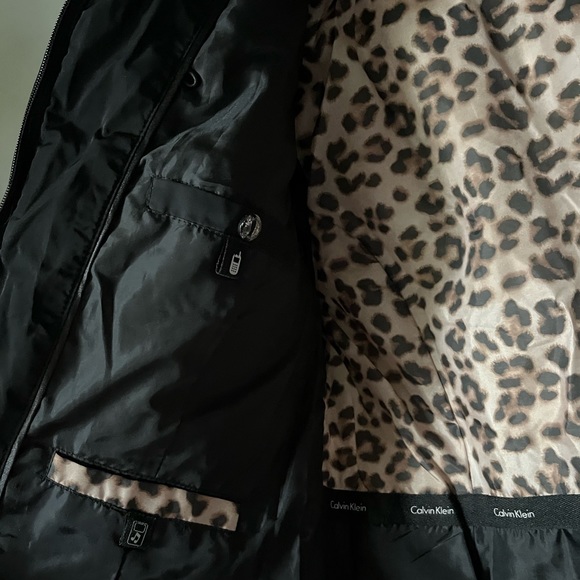 Calvin Klein duck down puffer coat - Picture 3 of 9